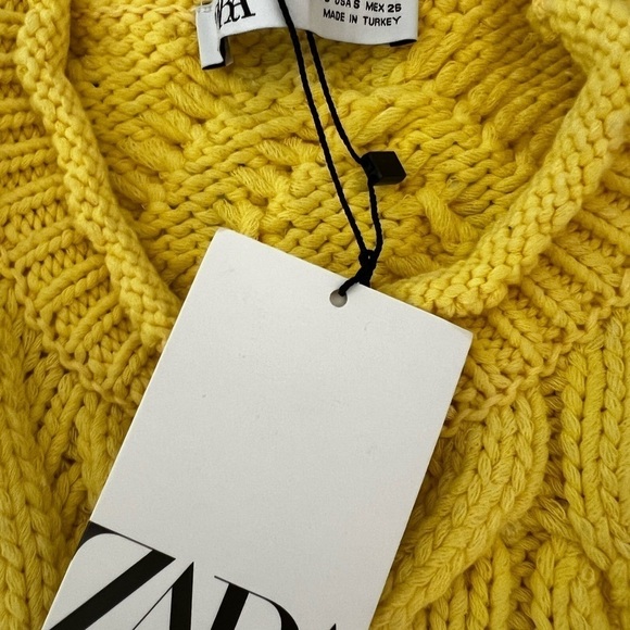 NWT ZARA Pom Pom Knit Yellow Cropped Sweater Sz S - Picture 7 of 8